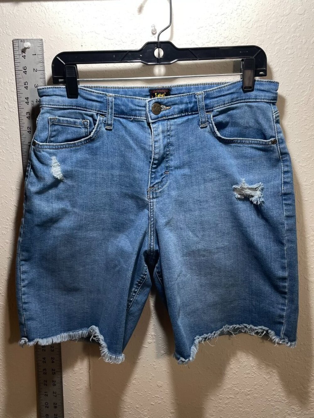 Lee 90s - 00s Jean Shorts Raw Edge Hem High Waist 8 inch Inseam - Large 12